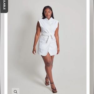 Odd Muse White The Ultimate Muse Sleeveless Dress XL